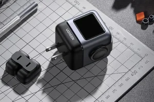 Removable Shoes of Ugreen Nexode RobotGaN (RG) Chargers